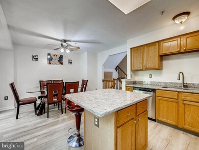 5214 Torrington Cir, Rosedale, MD 21237 - photo 6