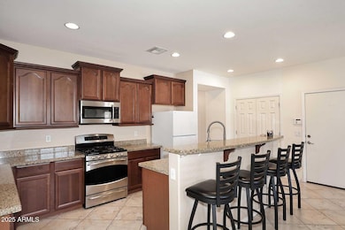 Kitchen-Island Bar