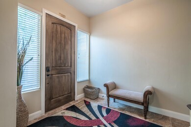 2051 N Pebble Beach Dr-012