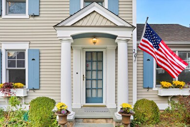 26 Hassake Rd Old Greenwich CT-large-003