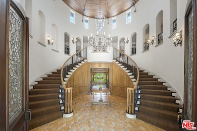 1008 Lexington Rd, Beverly Hills, CA 90210 - photo 2