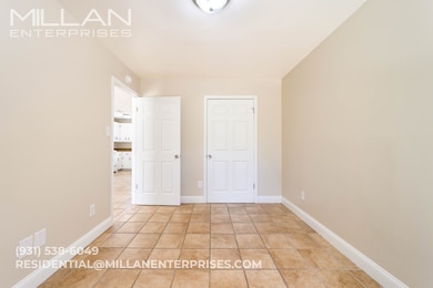 211 Oak St unit 3, Clarksville, TN 37042 - photo 6