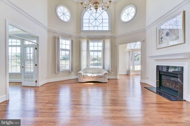 16533 Harbour Town Dr, Silver Spring, MD 20905 - photo 6