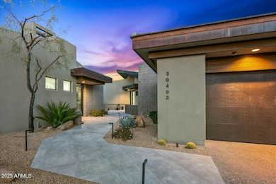 Courtyard Entry