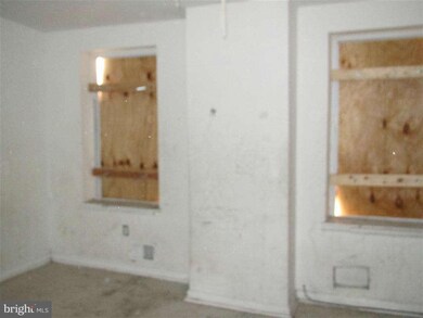 1843 W Lombard St, Baltimore, MD 21223 - photo 7