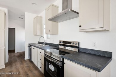 39 E Abra Rd, Paulden, AZ 86334 - photo 6