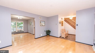 853 Margo Ct, Sykesville, MD 21784 - photo 7