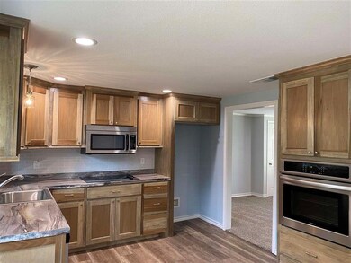 1900 T V Ave, Texarkana, TX 75503 - photo 3