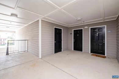 195 Yellowstone Dr unit 301, Charlottesville, VA 22903 - photo 3