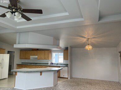 Kitchen/Living Room
