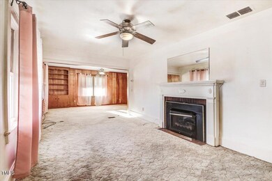 1308 W Main St, Williamston, NC 27892 - photo 6