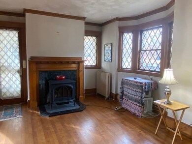 8 Berwick St, Worcester, MA 01602 - photo 3