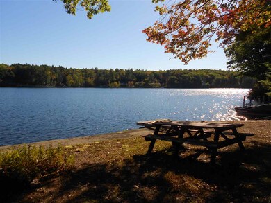 668 Brackett Rd, Sanbornville, NH 03872 - photo 2