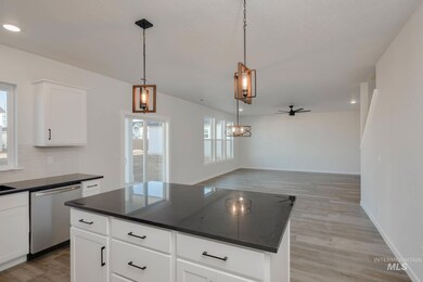 4069 N Durmast Way, Meridian, ID 83646 - photo 6