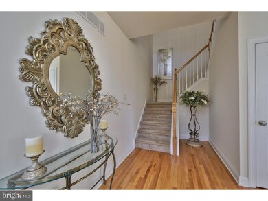 26 Sandy Run Cir, Fort Washington, PA 19034 - photo 3
