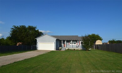 11891 N 194th East Ave, Collinsville, OK 74021 - photo 2