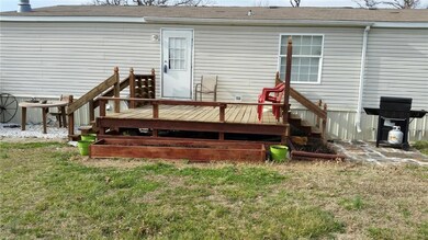 Enjoy entertaining on the back deck with built-in