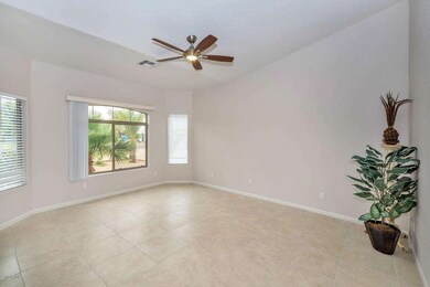 1622 N 27th Pl Phoenix AZ-large-005-2-DL
