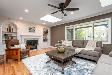 200 W. Jeffrey Place-6-FULL