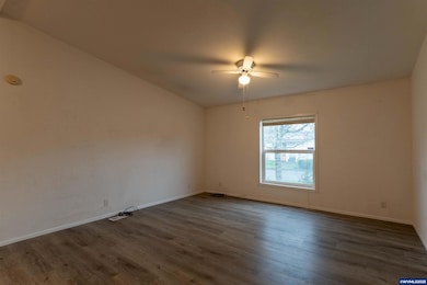 1284 N 19th St unit 92 St, Philomath, OR 97370 - photo 6