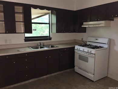 58 Purdue Cir, Little Rock, AR 72204 - photo 3