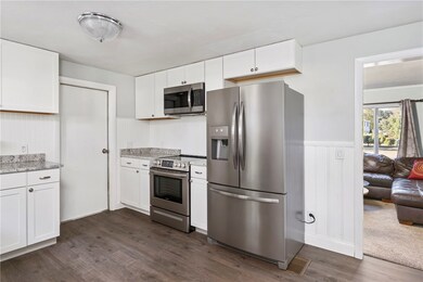 4 Vega Dr, Warwick, RI 02886 - photo 5