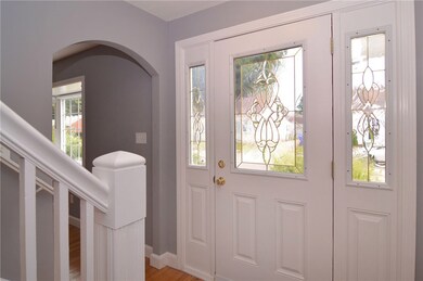 80 Ferris St, Pawtucket, RI 02861 - photo 2