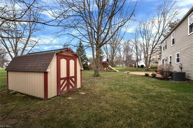 3041 Lodge Dr, North Royalton, OH 44133 - photo 3