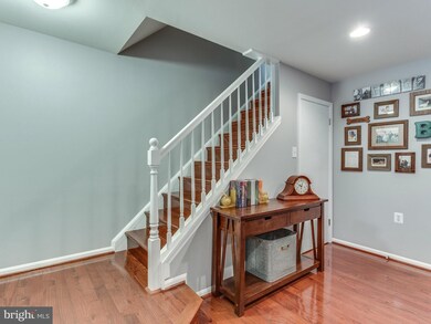 10269 Quiet Pond Terrace, Burke, VA 22015 - photo 6