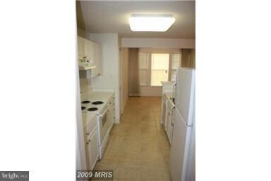 7905 Valley Manor Rd unit 104, Owings Mills, MD 21117 - photo 3