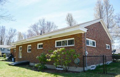 595 Fairfield St, Manchester, NH 03104 - photo 4