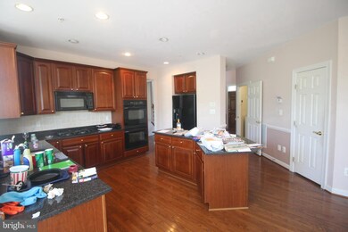 15513 Glastonbury Way, Upper Marlboro, MD 20774 - photo 6