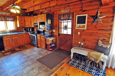 576 Eastline Rd, Ballston Spa, NY 12020 - photo 5