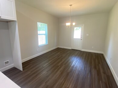 9314 Sundown Dr unit A, Houston, TX 77016 - photo 4