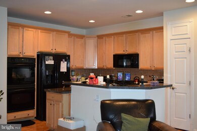 2723 Celestial Dr, Woodbridge, VA 22191 - photo 4