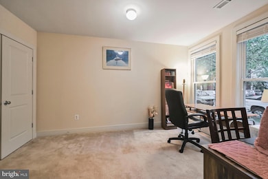 311 I St SE, Washington, DC 20003 - photo 4