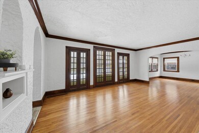 1057 Hamilton Rd, Park Hills, KY 41011 - photo 6