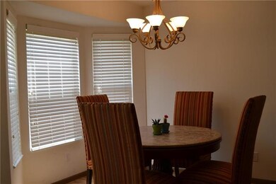 1712 SW Hidden Valley Dr, Topeka, KS 66615 - photo 2