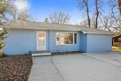 227 1st St NW, Elbow Lake, MN 56531 - photo 4