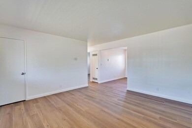 7537 Rogers Ln unit 4, Gilroy, CA 95020 - photo 5