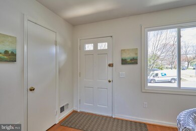 11122 Woodson Ave, Kensington, MD 20895 - photo 5