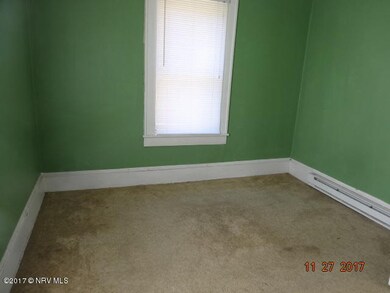 414 Columbia Dr, Pulaski, VA 24301 - photo 5