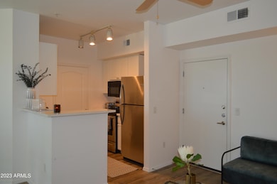 Biltmore Square Apartments unit 450, Phoenix, AZ 85016 - photo 3