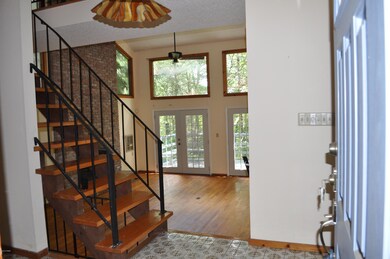 109 Chipmunk Ln, Milford, PA 18337 - photo 5