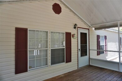Front Porch & Entry