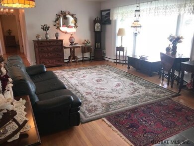 11 Timberland Dr, Albany, NY 12211 - photo 7