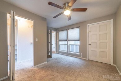 20390 Fairway Dr unit 3, Bend, OR 97702 - photo 4