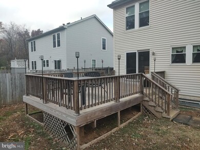 2103 Higher Ct, Crofton, MD 21114 - photo 3