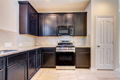 16723 Mammoth Springs Dr, Houston, TX 77095 - photo 2