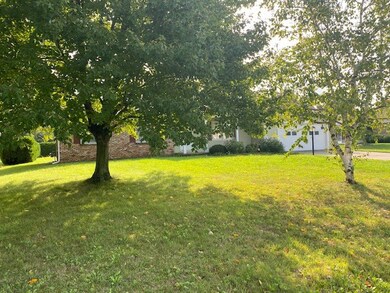 1162 Southland Dr, Bucyrus, OH 44820 - photo 2